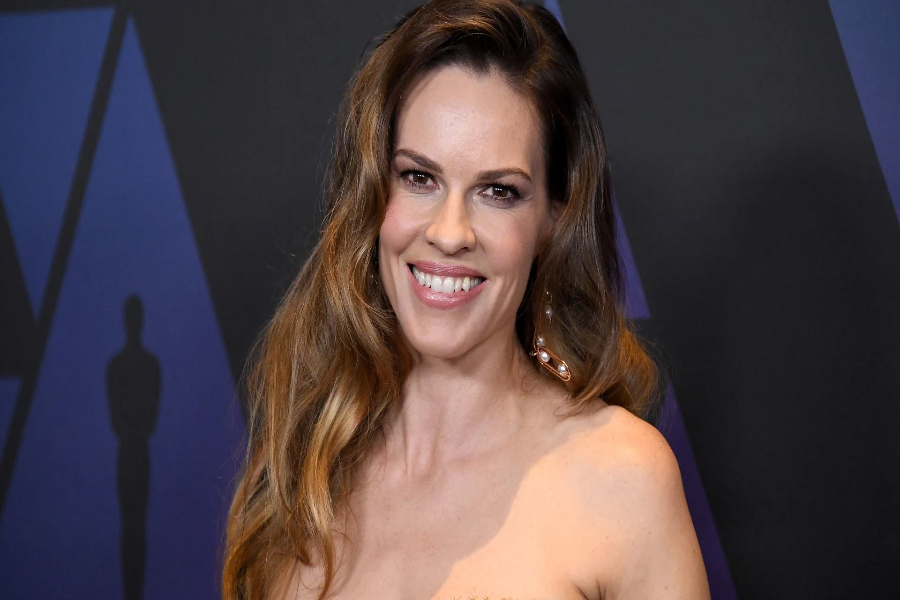 Hilary Swank Nude