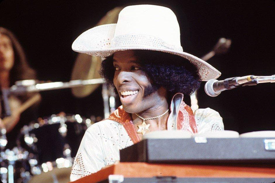 Sly Stone Net Worth