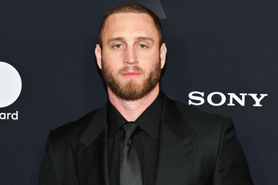 Chet Hanks Net Worth